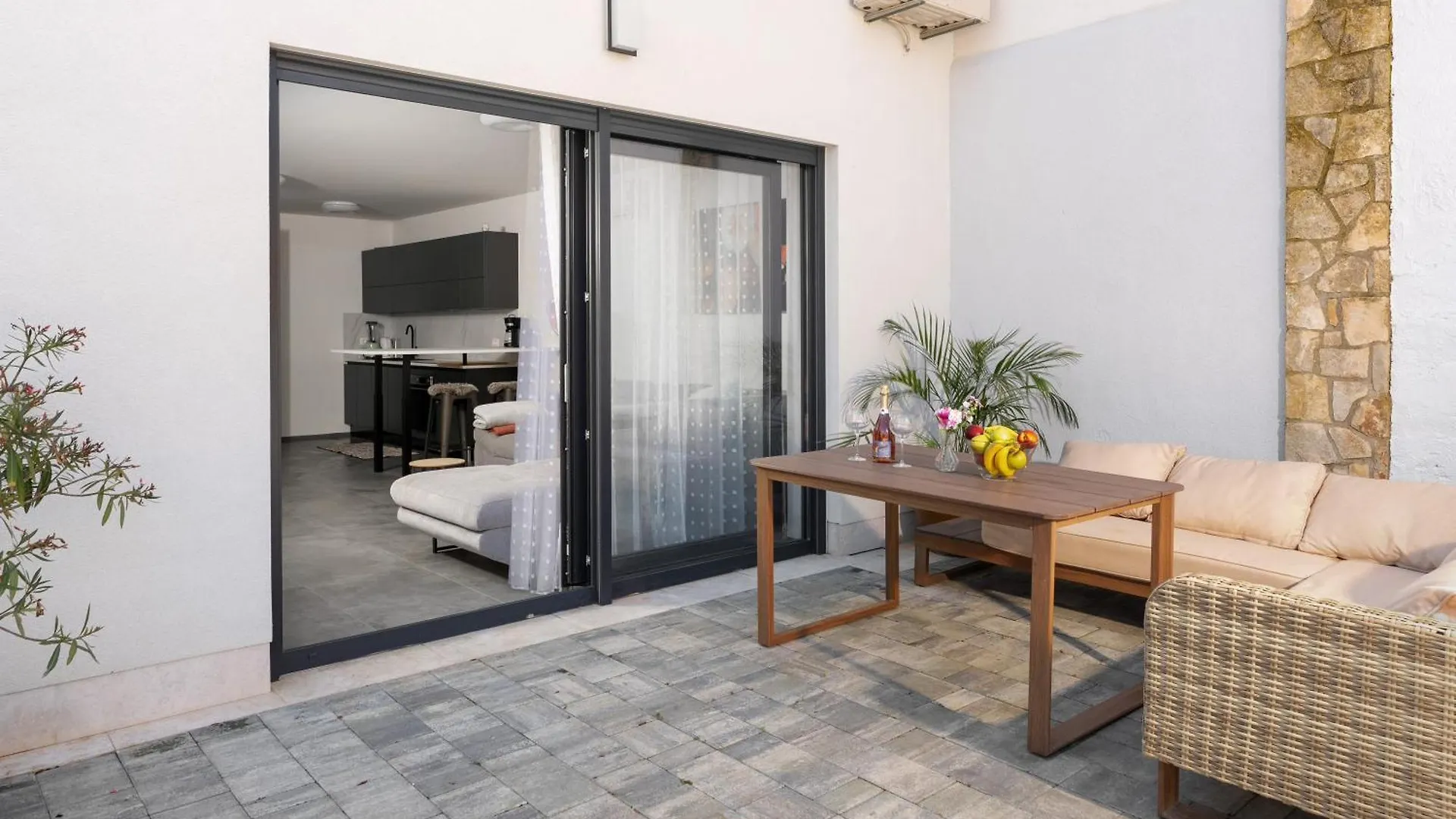 Premium Apartment Val De Fontane 冯塔纳 0*,